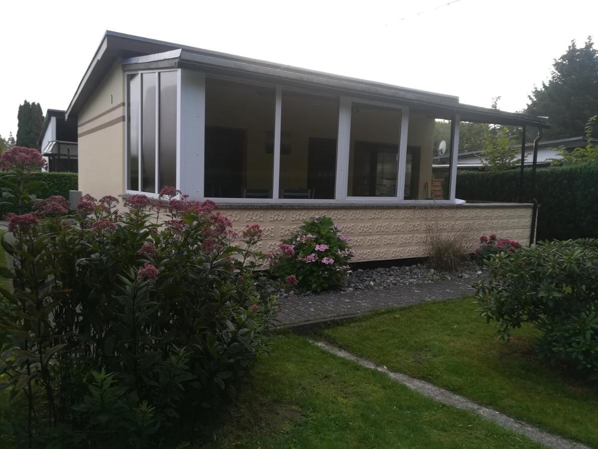 Ferienhaus Am Wald Loissin Bagian luar foto